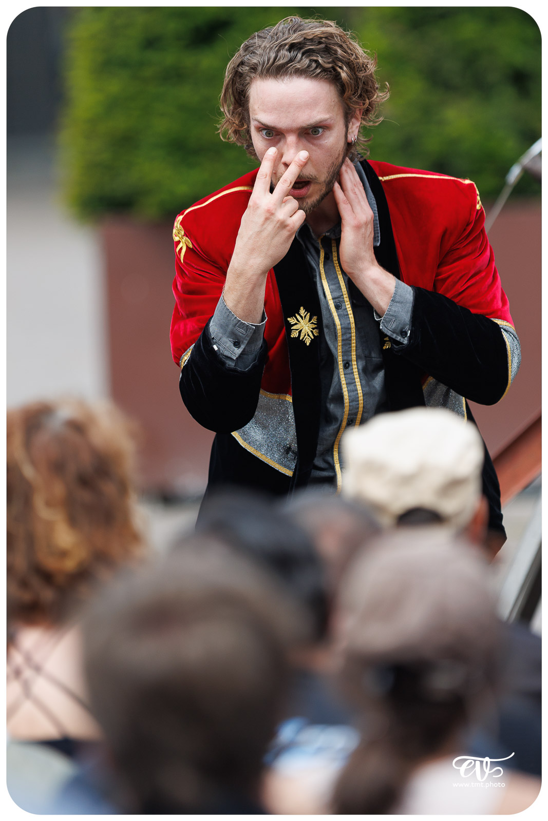 SUR MESURE (CIE BARRIÈRE)